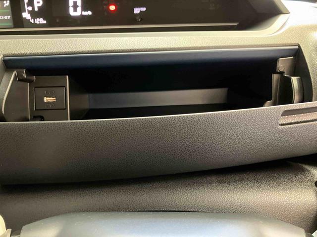 タントＸ／ディスプレイオーディオ／バックモニター純正ディスプレイオーディオ　バックモニター　左側パワースライドドア　プッシュボタンスタート　電動パーキングブレーキ　キーフリー　前席シートヒーター　ＬＥＤヘッドランプ　ミラクルオープンドア（三重県）の中古車