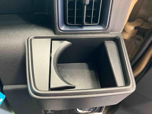 タントＸ／ディスプレイオーディオ／バックモニター純正ディスプレイオーディオ　バックモニター　左側パワースライドドア　プッシュボタンスタート　電動パーキングブレーキ　キーフリー　前席シートヒーター　ＬＥＤヘッドランプ　ミラクルオープンドア（三重県）の中古車