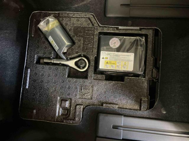 タントＸ／ディスプレイオーディオ／バックモニター純正ディスプレイオーディオ　バックモニター　左側パワースライドドア　プッシュボタンスタート　電動パーキングブレーキ　キーフリー　前席シートヒーター　ＬＥＤヘッドランプ　ミラクルオープンドア（三重県）の中古車