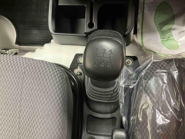 ハイゼットトラックジャンボ／４ＷＤ／５ＭＴ／ナビナビ　パワーウィンドウ　キーレスエントリー　作業灯　ゲートプロテクター＆ガードフレームプロテクター　荷台マット　バイザー　ハイルーフ　リクライニングシート（三重県）の中古車