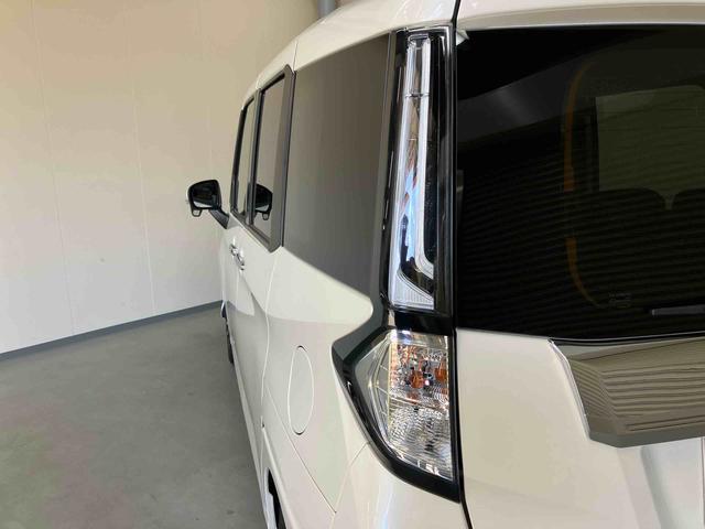 トールカスタムＧ　ターボ１０００ｃｃ　５人乗り　ターボ　ディスプレイオーディオ　パノラマモニター　ＥＴＣ　クルーズコントロール　テレビコントロール　両側パワースライドドア　オートハイビーム　アダプティブクルーズコントロール（三重県）の中古車