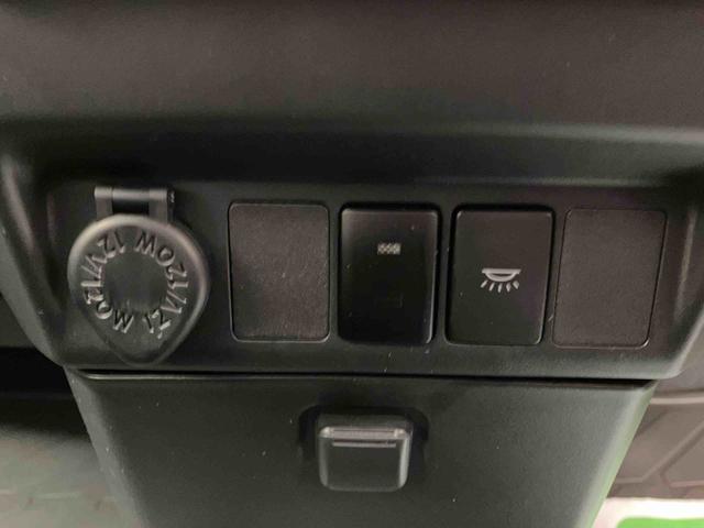 トールカスタムＧ　ターボ１０００ｃｃ　５人乗り　ターボ　ディスプレイオーディオ　パノラマモニター　ＥＴＣ　クルーズコントロール　テレビコントロール　両側パワースライドドア　オートハイビーム　アダプティブクルーズコントロール（三重県）の中古車