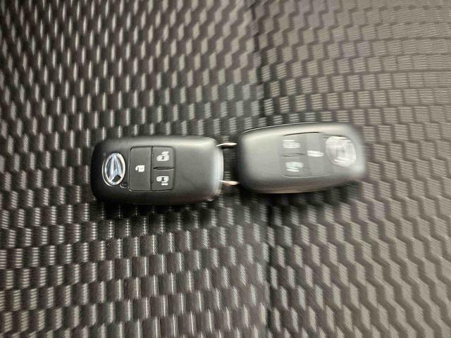 トールカスタムＧ　ターボ１０００ｃｃ　５人乗り　ターボ　ディスプレイオーディオ　パノラマモニター　ＥＴＣ　クルーズコントロール　テレビコントロール　両側パワースライドドア　オートハイビーム　アダプティブクルーズコントロール（三重県）の中古車