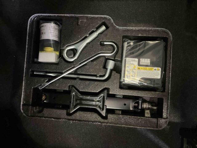 トールカスタムＧ　ターボ１０００ｃｃ　５人乗り　ターボ　ディスプレイオーディオ　パノラマモニター　ＥＴＣ　クルーズコントロール　テレビコントロール　両側パワースライドドア　オートハイビーム　アダプティブクルーズコントロール（三重県）の中古車