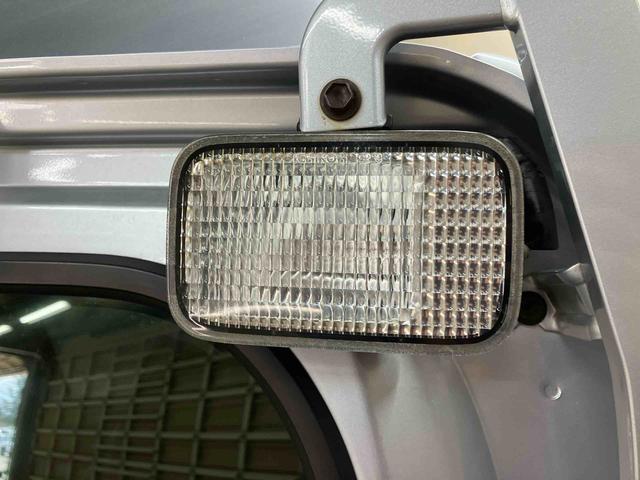 ハイゼットトラックジャンボ／４ＷＤ／４ＡＴナビ　ＥＴＣ　マニュアルエアコン　キーレスエントリー　ゲートプロテクター＆ガードフレームプロテクター　作業灯　バイザー　パワーウィンドウ（三重県）の中古車