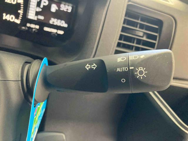 ハイゼットカーゴＤＸＡＭ／ＦＭラジオ　キーレスエントリー　前席パワーウィンドウ　マルチインフォメーションディスプレイ　オーバーヘッドシェルフ　オートハイビーム　コーナーセンサー　スマートアシスト（三重県）の中古車