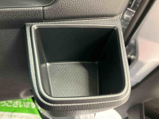 ハイゼットカーゴＤＸＡＭ／ＦＭラジオ　前席パワーウィンドウ　キーレスエントリー　オーバーヘッドシェルフ　インパネシフト　スマートアシスト　オートハイビーム　オートライト　コーナーセンサー　スクエアボディ　ユースフルナット（三重県）の中古車