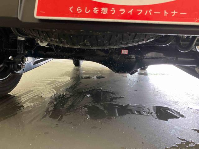 ハイゼットカーゴＤＸＡＭ／ＦＭラジオ　前席パワーウィンドウ　キーレスエントリー　オーバーヘッドシェルフ　インパネシフト　スマートアシスト　オートハイビーム　オートライト　コーナーセンサー　スクエアボディ　ユースフルナット（三重県）の中古車