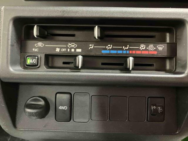 ハイゼットトラックスタンダード/4WD/5MTナビ マニュアルエアコン パワステ ABS エアバック ゲートプロテクター 荷台マット 作業灯 4WD 5MT サイドアンダーミラー付きドアミラー ハロゲンヘッドランプ(三重県)の中古車