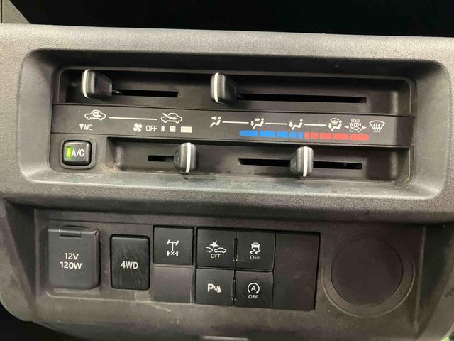 ハイゼットトラックスタンダード 農用スペシャル4WD 5MT リヤ4枚リーフスプリング スーパーデフロック AM/FMラジオ 作業灯 バニティミラー スマートアシスト オートハイビーム オートライト コーナーセンサー パワステ ABS エアバック(三重県)の中古車