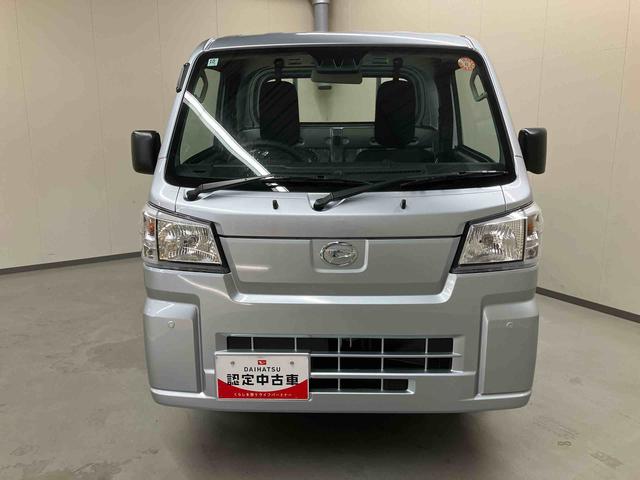 ハイゼットトラックスタンダード／４ＷＤ／ＣＶＴＡＭ／ＦＭラジオ　マニュアルエアコン　パワステ　エアバック　フロアマット　三方開　荷台マット　ガードフレーム　オートハイビーム　コーナーセンサー　スマートアシスト（三重県）の中古車