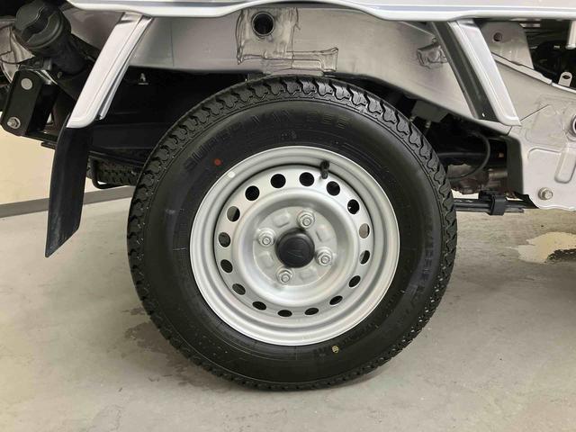ハイゼットトラックスタンダード/4WD/CVTAM/FMラジオ マニュアルエアコン パワステ エアバック フロアマット 三方開 荷台マット ガードフレーム オートハイビーム コーナーセンサー スマートアシスト(三重県)の中古車