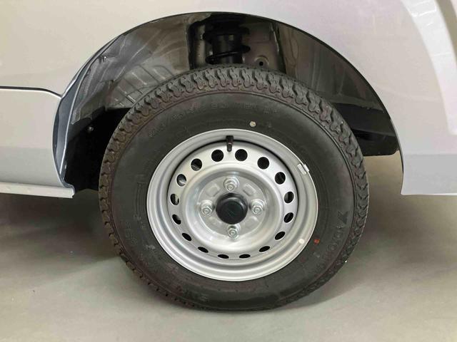 ハイゼットトラックスタンダード／４ＷＤ／５ＭＴＡＭ／ＦＭラジオ　マニュアルエアコン　パワステ　ＡＢＳ　スマートアシスト　コーナーセンサー　オートライト　オートハイビーム　三方開　ハロゲンヘッドランプ　荷台マット　フロアマット（三重県）の中古車
