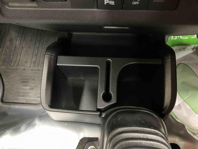 ハイゼットトラックスタンダード／４ＷＤ／５ＭＴＡＭ／ＦＭラジオ　マニュアルエアコン　パワステ　ＡＢＳ　スマートアシスト　コーナーセンサー　オートライト　オートハイビーム　三方開　ハロゲンヘッドランプ　荷台マット　フロアマット（三重県）の中古車