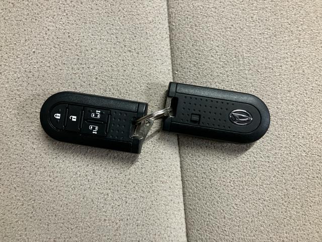 ムーヴキャンバスGメイクアップ SAII純正ナビ パノラマモニター ETC プッシュボタンスタート キーフリー オートエアコン 2トーン LED 両側電動スライドドア 置きラクボックス テレビコントロール CD 電動ドアミラー スマアシ2(三重県)の中古車