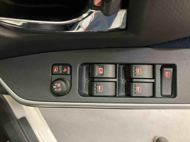 トールカスタムＧ　ＳＡII純正ナビ　バックモニター　ドライブレコーダー　ＥＴＣ　プッシュボタンスタート　キーフリー　両側電動スライドドア　アイドリングストップ　ＬＥＤ　オートライト　スマアシ２　マット　バイザー（三重県）の中古車