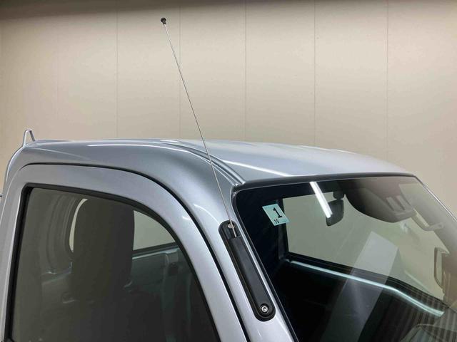 ハイゼットトラックスタンダード／４ＷＤ／ＣＶＴＡＭ／ＦＭラジオ　マニュアルエアコン　パワステ　ＡＢＳ　スマートアシスト　フロアマット　オートライト　三方開　荷台マット　４ＷＤ　ＣＶＴ（三重県）の中古車