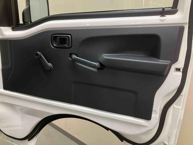 ハイゼットトラックスタンダード/4WD/CVTAM/FMラジオ マニュアルエアコン パワステ ABS スマートアシスト コーナーセンサー オートハイビーム オートライト ハロゲンヘッドランプ 荷台マット フロアマット 三方開 4WD(三重県)の中古車