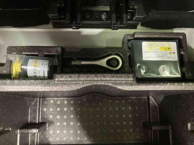 ムーヴキャンバスストライプスＧ純正ナビ　パノラマモニター　ドライブレコーダー　シートヒーター　両側パワースライドドア　プッシュボタンスタート　キーフリー　電動パーキングブレーキ　ホッとカップホルダー　２トーン　スマートアシスト（三重県）の中古車