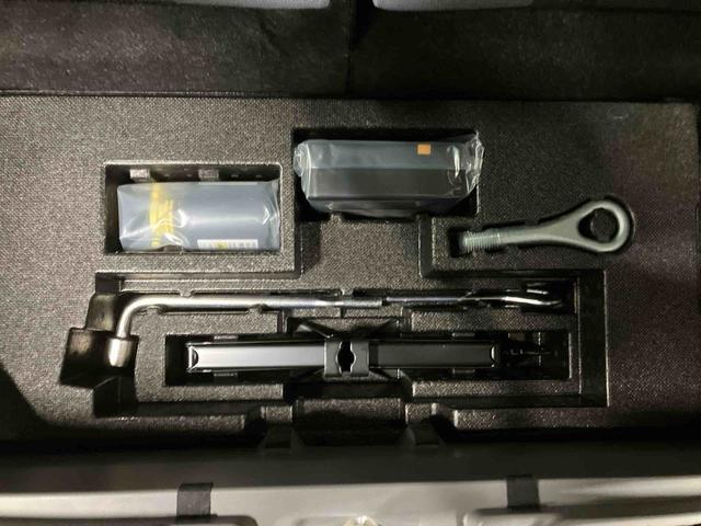 タフトＧ　クロムベンチャー／スカイフィールトップ純正７インチナビ　バックモニター　ドライブレコーダー　クルーズコントロール　シートヒーター　プッシュボタンスタート　キーフリー　電動パーキングブレーキ　ＬＥＤヘッドランプ　スマートアシスト　メッキ（三重県）の中古車