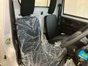 スマートアシスト　４ＷＤ　５速マニュアル　エアコン　パワステ　ＡＭ／ＦＭラジオ（三重県）の中古車