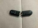 両側パワースライドドア　２トーン　ナビ　パノラマモニター　プッシュボタンスタート　キーフリー　ＥＴＣ　オートライト　オートハイビーム　コーナーセンサー　スマートアシスト　置きラクボックス（三重県）の中古車