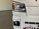 ４ＷＤ　５ＭＴ　リヤ４枚リーフスプリング　スーパーデフロック　ＡＭ／ＦＭラジオ　作業灯　バニティミラー　スマートアシスト　オートハイビーム　オートライト　コーナーセンサー　パワステ　ＡＢＳ　エアバック（三重県）の中古車
