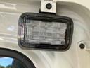４ＷＤ　５ＭＴ　リヤ４枚リーフスプリング　スーパーデフロック　ＡＭ／ＦＭラジオ　作業灯　バニティミラー　スマートアシスト　オートハイビーム　オートライト　コーナーセンサー　パワステ　ＡＢＳ　エアバック（三重県）の中古車