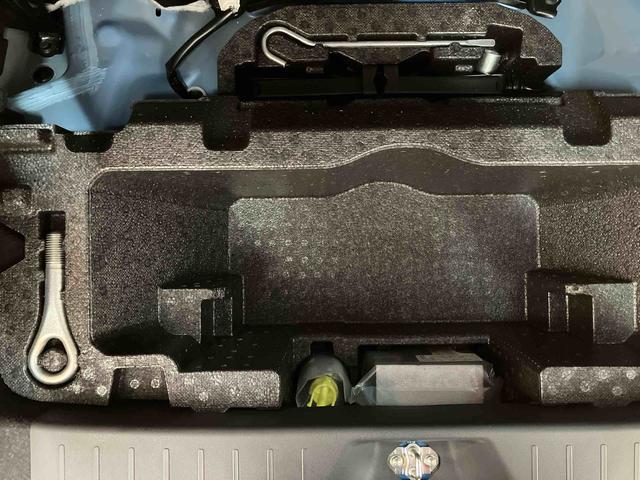 ムーヴカスタム　Ｘ　ＶＳ　ＳＡ３プッシュボタンスタート　キーフリー　パノラマモニター　ワイドＤＶＤ／ＵＳＢチューナー　カーペットマット（三重県）の中古車