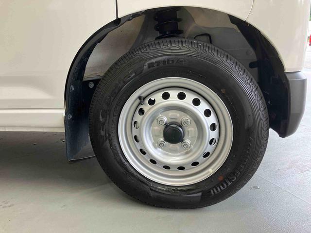 ハイゼットカーゴＤＸスマートアシスト　　キーレスエントリー　ＡＭ／ＦＭラジオ　パワーウインドウ（三重県）の中古車