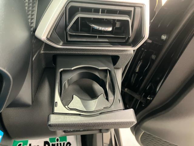 ロッキープレミアムＧプッシュボタンスタート　キーフリー　ディスプレイオーディオ　スマートアシスト（三重県）の中古車