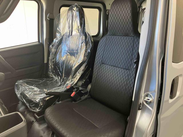 ハイゼットカーゴデラックス／ＡＭ／ＦＭラジオ／マニュアルエアコン／キーレスキーレス　ＡＭ／ＦＭラジオ　スマートアシストカメラ　マニュアルエアコン（三重県）の中古車