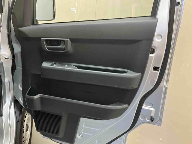 ハイゼットカーゴデラックス／ＡＭ／ＦＭラジオ／マニュアルエアコン／キーレスキーレス　ＡＭ／ＦＭラジオ　スマートアシストカメラ　マニュアルエアコン（三重県）の中古車