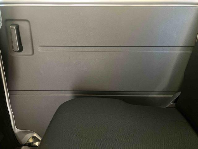 ハイゼットカーゴデラックス／ＡＭ／ＦＭラジオ／マニュアルエアコン／キーレスキーレス　ＡＭ／ＦＭラジオ　スマートアシストカメラ　マニュアルエアコン（三重県）の中古車