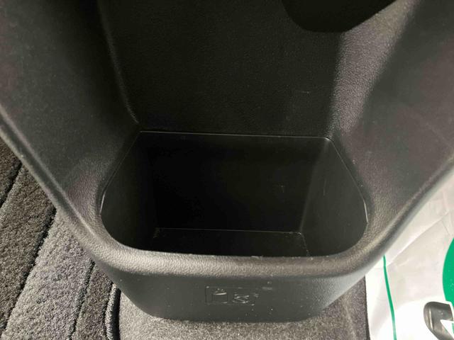 ムーヴキャンバスＧメイクアップＶＳ　ＳＡIII／ナビ／パノラマモニター純正ナビ　パノラマモニター　ドライブレコーダー　プッシュボタンスタート　両側パワースライドドア　オートエアコン　キーフリー　スマートアシスト　１４インチホイールキャップ　置きラクボックス（三重県）の中古車