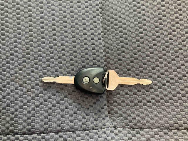 サンバートラックグランドキャブ/4WD/ナビ4WD 4AT ナビ マニュアルエアコン キーレスエントリー 作業灯 パワーウィンドウ パワステ ABS エアバック ゲートプロテクター(三重県)の中古車