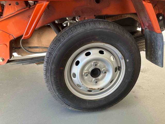 サンバートラックグランドキャブ/4WD/ナビ4WD 4AT ナビ マニュアルエアコン キーレスエントリー 作業灯 パワーウィンドウ パワステ ABS エアバック ゲートプロテクター(三重県)の中古車