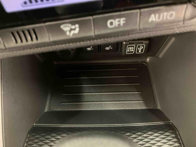 ロッキーGプッシュボタンスタート キーフリー スマートアシスト ナビ ETC ドラレコ前後 バックモニター パノラマモニター カーペットマット 前席シートヒーター オートエアコン クルーズコントロール(三重県)の中古車