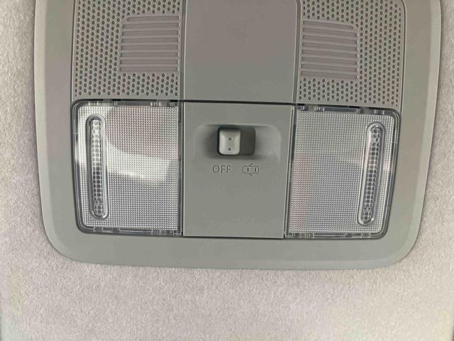 ロッキープレミアムＧ／ナビ／パノラマモニター／ドラレコ前後プッシュボタンスタート　キーフリー　スマートアシスト　ナビ　ドラレコ前後　バックモニター　パノラマモニター　ＥＴＣ　カーペットマット　バイザー　前席シートヒーター　ＵＳＢソケット（三重県）の中古車