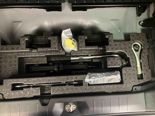 タントカスタムＸスタイルセレクション／両側パワースライドドア両側パワースライドドア　イージークローザー　パノラマモニター　ナビ　ドライブレコーダー　プッシュボタンスタート　インパネシフト　キーフリー　前席シートヒーター　運転席ロングスライドシート（三重県）の中古車