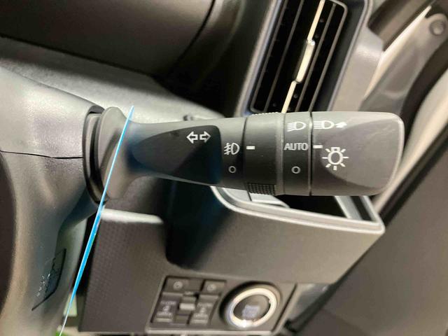 タントカスタムＸ／ディスプレイオーディオ／両側パワースライドドアディスプレイオーディオ　バックモニター　カーペットマット　両側パワースライドドア　プッシュボタンスタート　キーフリー　スマートアシスト　シートヒーター（三重県）の中古車