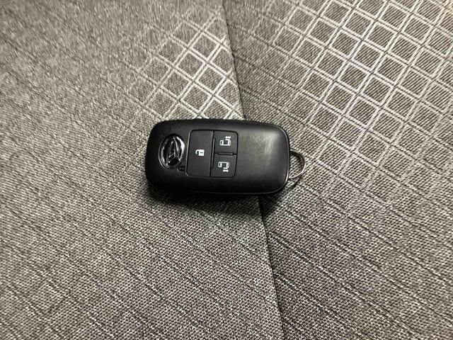 タントＸリミテッド／両側パワースライドドアキーフリー　プッシュボタンスタート　スマートアシスト　両側パワースライドドア　ディスプレイオーディオ　バックモニター（三重県）の中古車