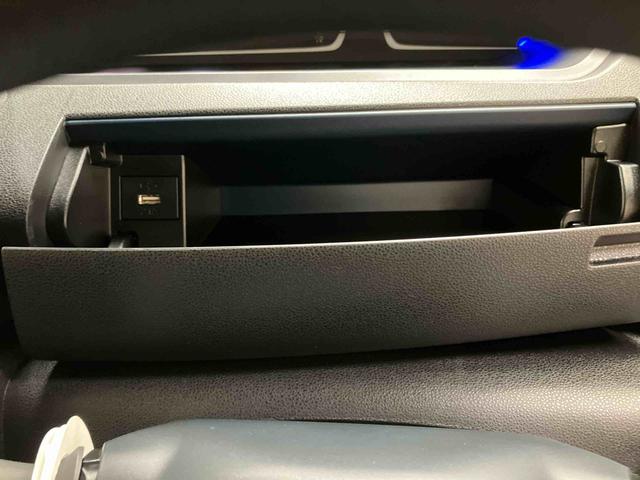 タントカスタムＸリミテッド／ディスプレイオーディオ／クルコン（三重県）の中古車