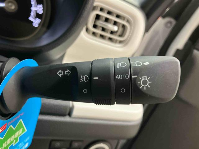 ムーヴキャンバスストライプスＧディスプレイオーディオ　バックモニター　両側パワースライドドア　キーフリー　プッシュボタンスタート　スマートアシスト　前席シートヒーター　カーペットマット　ＵＳＢソケット（三重県）の中古車