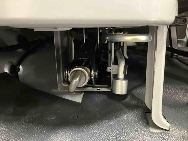 ハイゼットカーゴＤＸＡＭ／ＦＭラジオ　前席パワーウィンドウ　インパネシフト　マニュアルエアコン　キーレスエントリー　コーナーセンサー　オートライト　オートハイビーム　スマートアシスト（三重県）の中古車