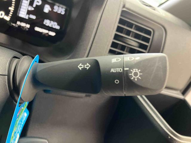 ハイゼットカーゴＤＸＡＭ／ＦＭラジオ　前席パワーウィンドウ　インパネシフト　マニュアルエアコン　キーレスエントリー　コーナーセンサー　オートライト　オートハイビーム　スマートアシスト（三重県）の中古車