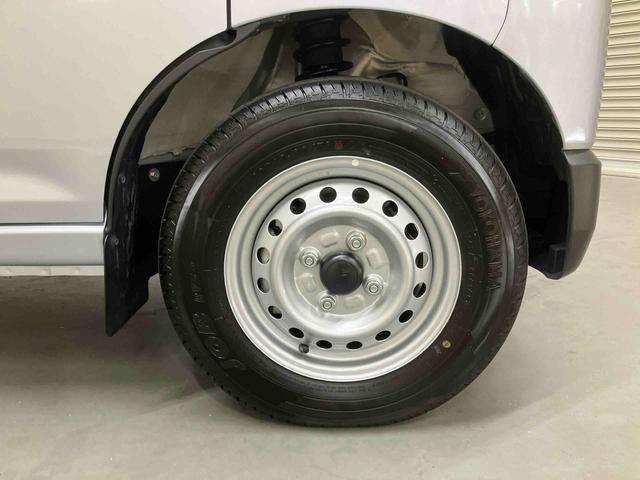 ハイゼットカーゴＤＸ／２ＷＤ／ＣＶＴＡＭ／ＦＭラジオ　前席パワーウィンドウ　キーレスエントリー　オーバーヘッドシェルフ　インパネシフト　スマートアシスト　オートハイビーム　オートライト　コーナーセンサー　スクエアボディ　両側スライドドア（三重県）の中古車