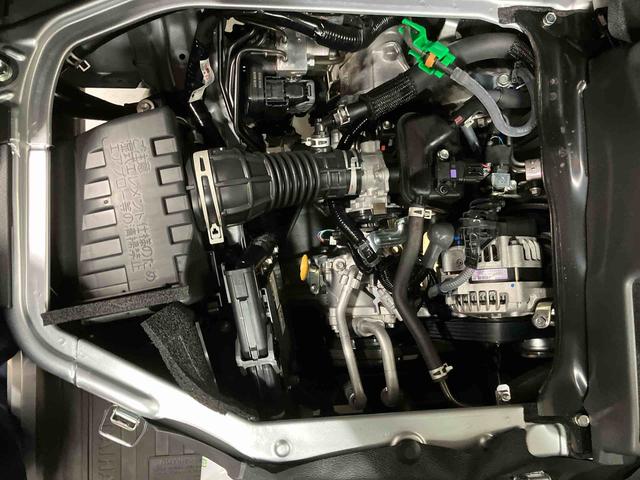 ハイゼットカーゴＤＸ／２ＷＤ／ＣＶＴＡＭ／ＦＭラジオ　前席パワーウィンドウ　キーレスエントリー　オーバーヘッドシェルフ　インパネシフト　スマートアシスト　オートハイビーム　オートライト　コーナーセンサー　スクエアボディ　両側スライドドア（三重県）の中古車