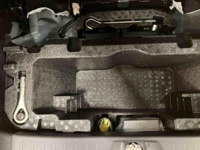 ムーヴカスタム　ＲＳ　ハイパーリミテッドＳＡIII純正８インチナビ　パノラマモニター　ＥＴＣ　ドライブレコーダー　プッシュボタンスタート　キーフリー　ＬＥＤ　オートハイビーム　コーナーセンサー　運転席シートヒーター　テレビコントロール（三重県）の中古車