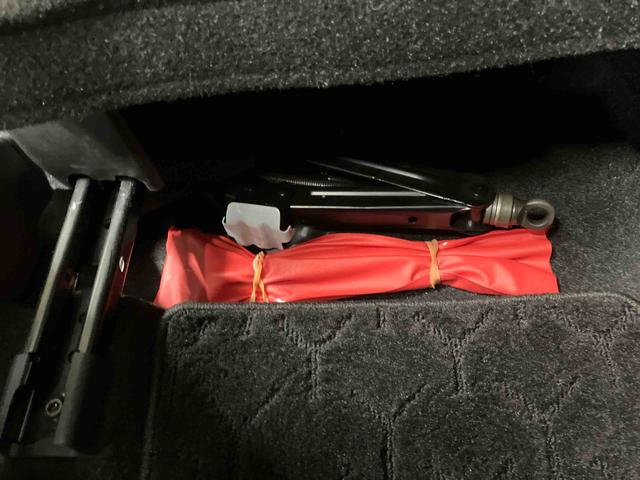 ロッキーＧ／ガソリン車／５人乗り／１０００ｃｃ純正ナビ　パノラマモニター　ＥＴＣ　ドライブレコーダー　クルーズコントロール　ガソリン車　５人乗り　プッシュボタンスタート　キーフリー　ＬＥＤ　コーナーセンサー　オートハイビーム　スマートアシスト（三重県）の中古車